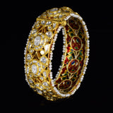 White patla with uncut diamond in 18k gold with pearls.This particular Patla is crafted using 18k gold and is adorned with beautiful uncut diamonds. - KMB0536