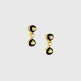 This elegant necklace features sparkling diamond Polki paired with bold black onyx, blending traditional charm with modern style. Handcrafted with precision, it's perfect for festive occasions or evening wear.(WDN1219) + (KME2448)