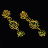 Necklace and  earring pair in 18k gold and big  uncut diamonds and colour stones. - KMNE3148