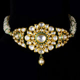 Small ard necklace and earring pair in 18k gold and uncut diamond in green enameled work. - KMNE3206