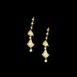 "Elegant diamond uncut polki necklace set with intricate handcrafted design, featuring matching earrings – perfect for weddings and festive occasions. Style code: KMNE3591."