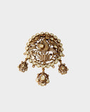 A diamond polki and round brilliant diamond pendant in an open setting that enhances brilliance. Finished with antique gold polish and paired with a delicate gold chain, it reflects timeless craftsmanship and understated elegance. (KMPE1320)