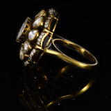 Ring with uncut diamond and full cut diamond in 18k gold.This stunning ring features a beautiful cut diamond, delicately set in a 18k gold band. - KMR0159