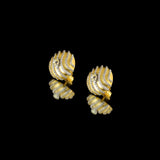 Classic and elegant tops pair featuring a central diamond mutual cut solitaire, gracefully surrounded by sparkling round diamonds—perfect for adding timeless brilliance to any ensemble.(PGDE0402)