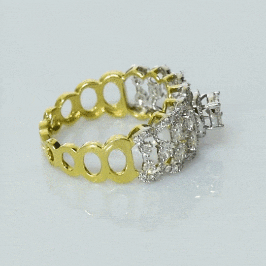 Sparkling diamonds beautifully arranged in this statement ring, offering timeless elegance and brilliant shine.(PGDR0513)