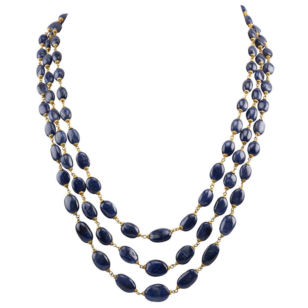 Three line necklace of sapphire maniya in gold wire STRG123